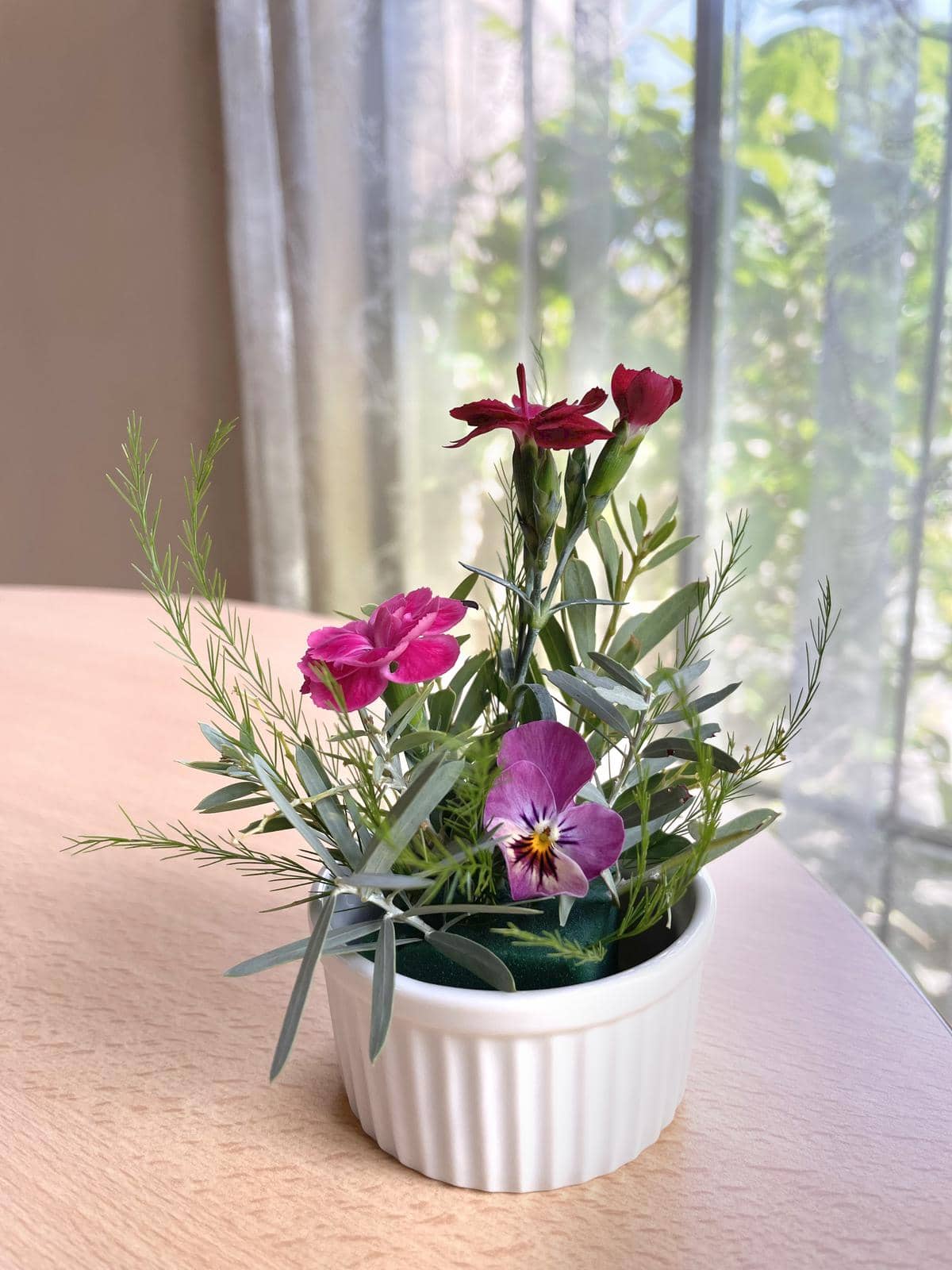 お花はお持ち帰りいただけます。状況によりお花の種類は変わります。