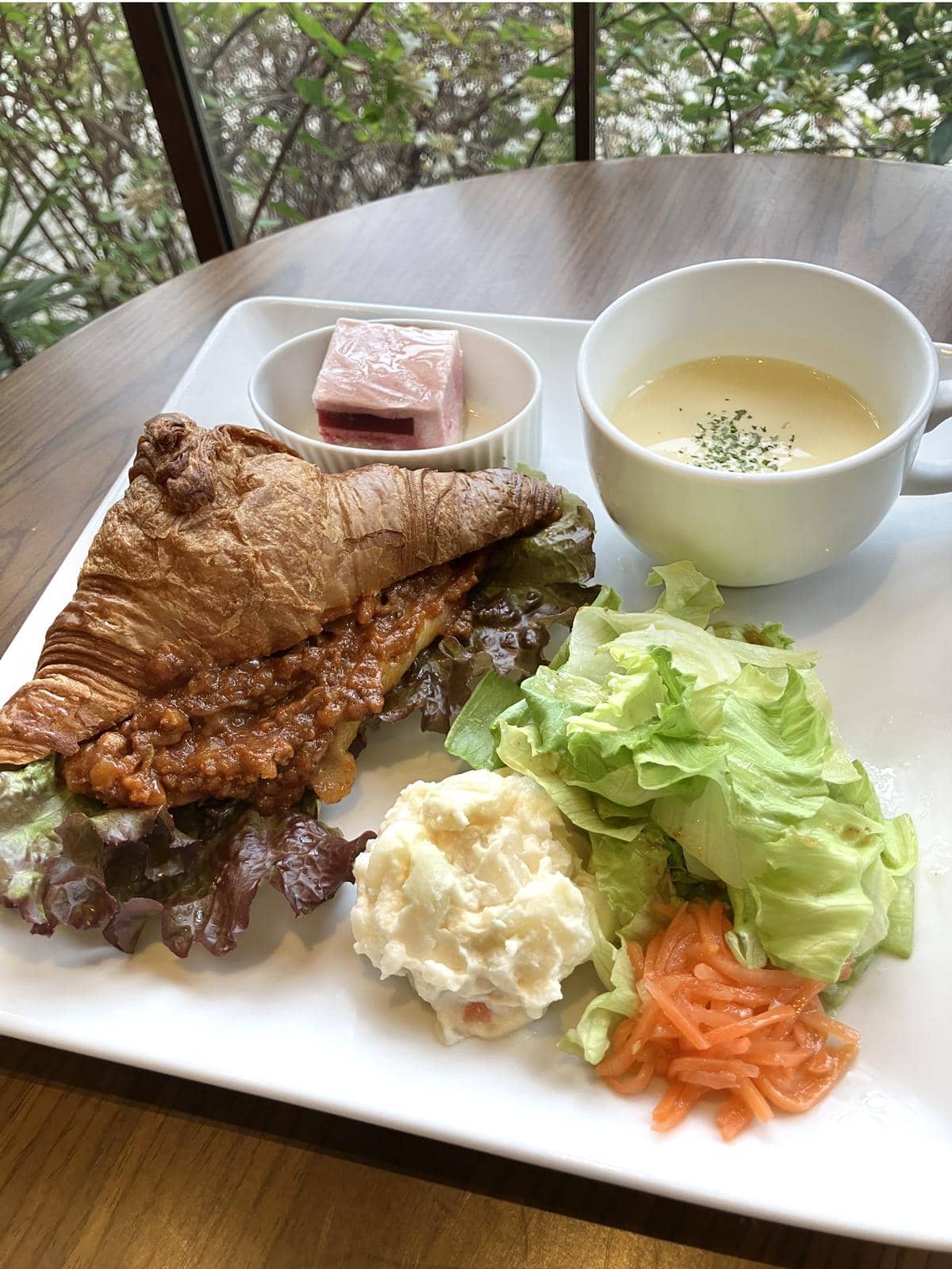 チーズ＆ミートソース