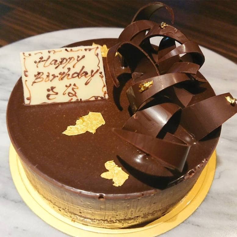 お菓子の森の誕生日ケーキ