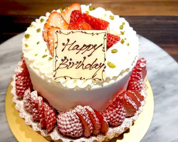 デコレーションケーキ