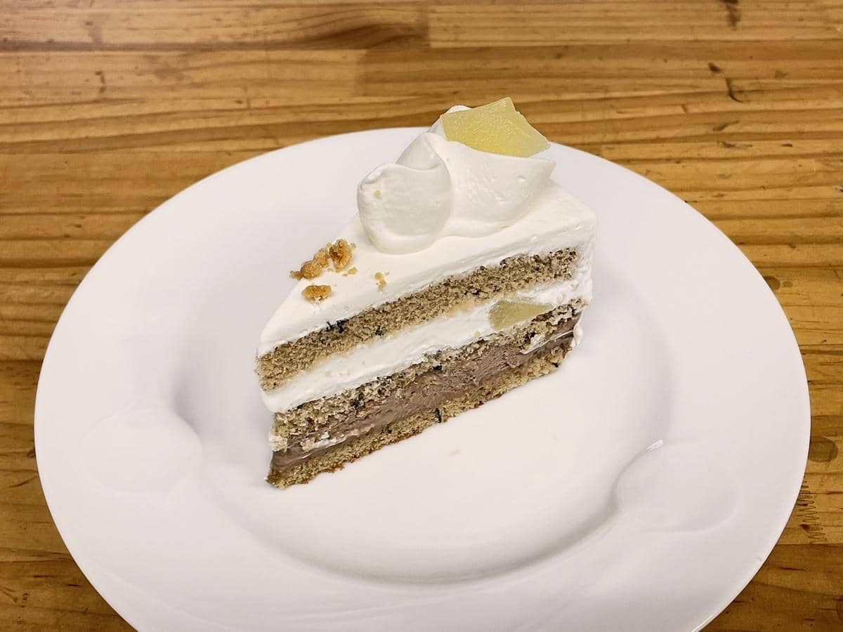 紅茶とりんごのショートケーキ