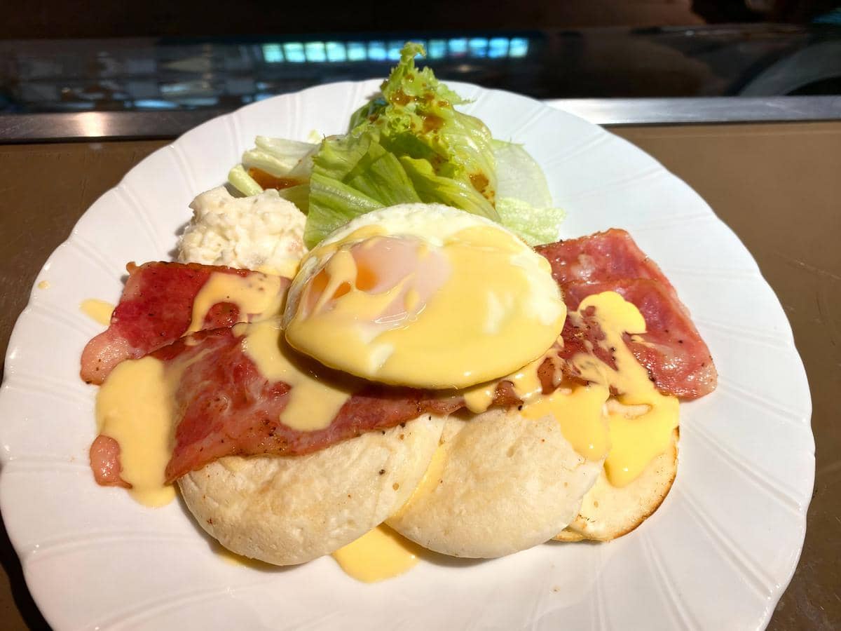 米粉パンケーキ ベーコン＆エッグ
